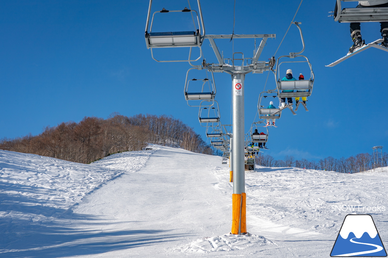 朝里川温泉スキー場｜冬休み最初の週末は、晴天＋粉雪で絶好のスキー＆スノーボード日和なり(^^)/